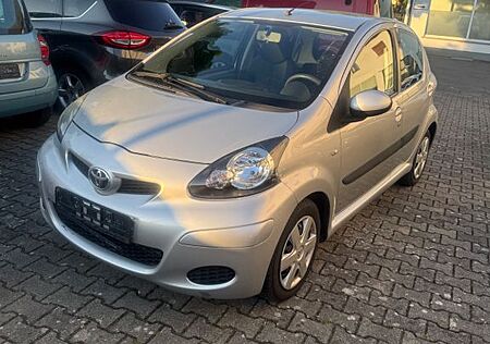 Toyota Aygo (X) AYGO 1.0 Cool 2.Hand,Klima,8Fach,Tüv Neu