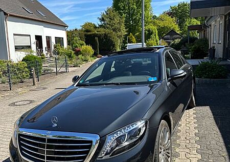 Mercedes-Benz S 350 BlueTEC 4MATIC -Rentnerfahrzeug