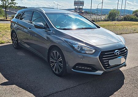Hyundai i40 1.7 CRDi 104kW Premium DCT Premium
