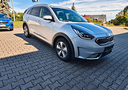 Kia Niro PHEV Plug-In Spirit Technik/Sitz/AHK Voll