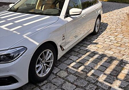 BMW 530d xDrive Touring A - Sportline