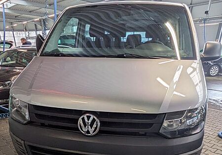 VW T5 Transporter Volkswagen lang Klima Standheizung 9-Sitzer