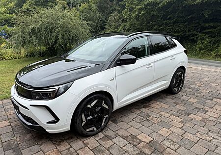 Opel Grandland X Grandland (X) 1.6 Hybrid4 GSe Auto GSe