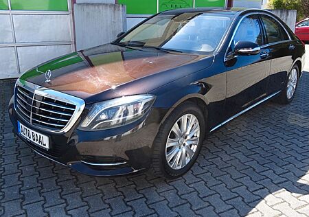 Mercedes-Benz S 500 4Matic 1 Hand AHK Standheizung Nachtsicht