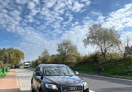 Audi Q7 3.0 TDI (DPF) quattro tiptronic -