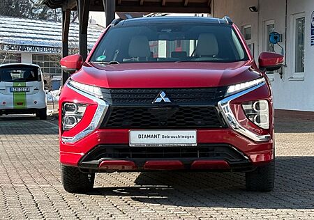 Mitsubishi Eclipse Cross Top PHEV 4WD Leder Grau