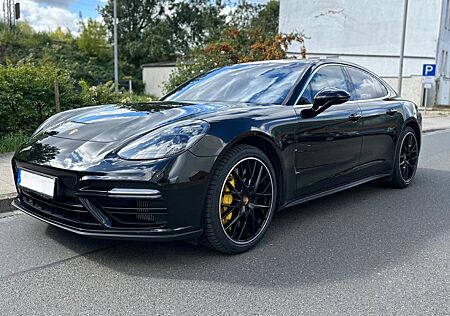 Porsche Panamera Turbo, mit neu service, mit mwst 19%