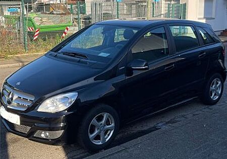 Mercedes-Benz B 160 BlueEFFICIENCY -