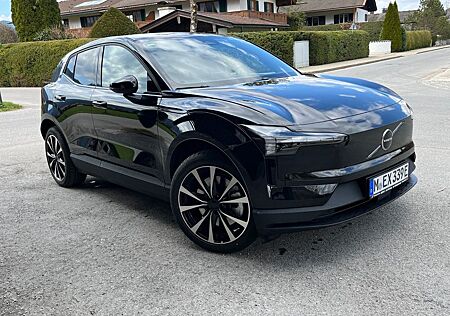 Volvo EX30 Twin Motor Performance AWD Plus Plus