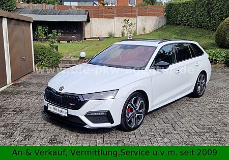 Skoda Octavia Combi RS First Edition *PANO*AHK*Canton*