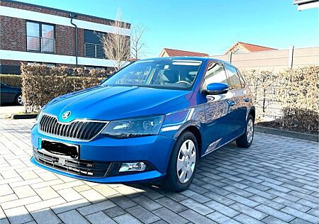 Skoda Fabia 1.0l MPI 55kW Joy Joy