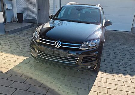 VW Touareg Volkswagen 4.2 V8 TDI Tiptronic Exclusive Exclusive