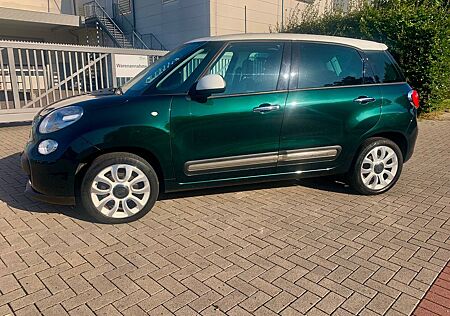 Fiat 500L Lounge Klimaaut Panorama Navi Wi+So Reifen