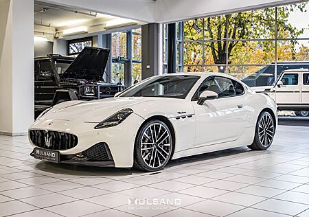 Maserati GranTurismo Modena AWD CARBON LED MATRIX SITZKÜH