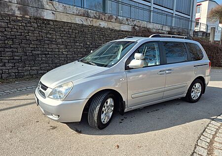 Kia Carnival 2.9 CRDi - Paravan - Rollstuhl / Camper