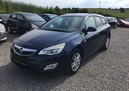 Opel Astra J Sports Tourer Design Edition