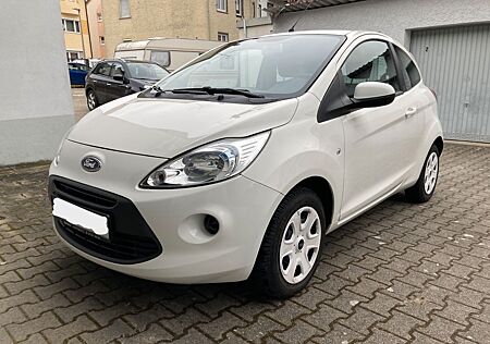 Ford Ka /+ 1,2 Trend mit Parkhilfe