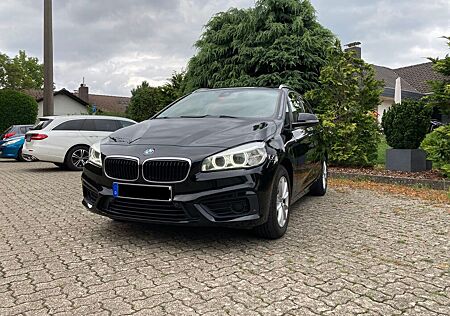 BMW 218i LED 8fach bereift Top gepflegt