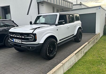 Ford Bronco 2.7 l EcoBoost Outer Banks 4x4 Automa...