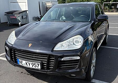 Porsche Cayenne Turbo (vollständiges Scheckheft)