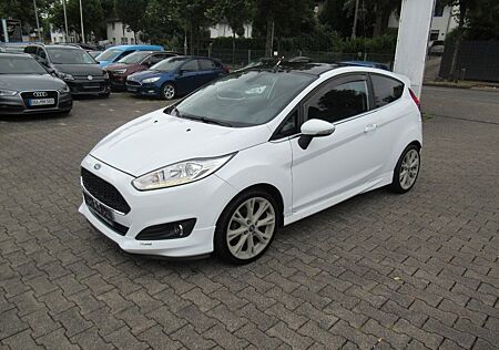 Ford Fiesta Titanium ST-Line, Zahnriemen, Wapu NEU!