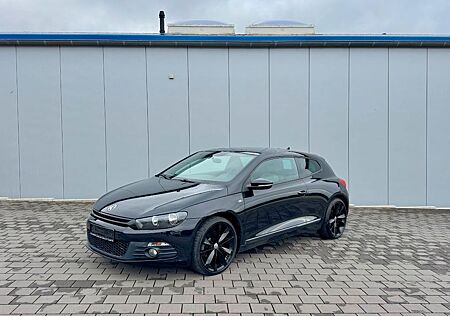 VW Scirocco Volkswagen 2.0 TSI 155 kW R Line Dynaudio Pano