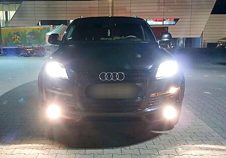 Audi Q7 4.2 TDI quattro tiptronic - 3×S-Line TOP TOP