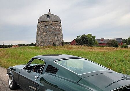 Ford Mustang GT S-code