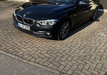 BMW 320d Touring Sport Line - Scheckheft.