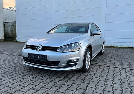 VW Golf Volkswagen VII Lim. Lounge BMT/ PDC/Sitzheizung/1 Hand