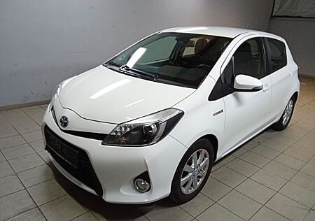 Toyota Yaris Hybrid Basis