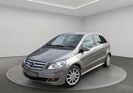 Mercedes-Benz B 170 *Sport Paket*Navi*SHZ*TÜV 01/28*AHK