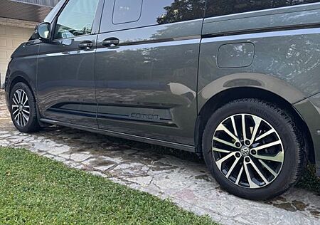 VW T7 Multivan Volkswagen 2.0 TDI SCR DSG Überhang Edition...