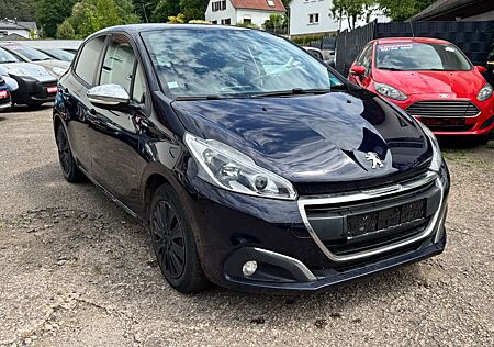 Peugeot 208 Style navi
