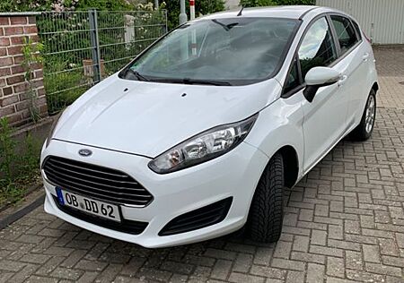 Ford Fiesta 1,25 *Tüv Neu* *Allwetterreifen*