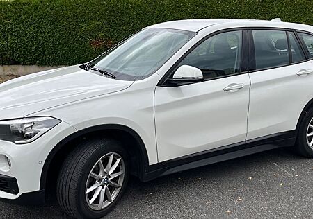 BMW X1 sDrive18i - 2. Hand TÜV 09/26