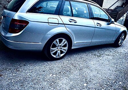 Mercedes-Benz C 180 CGI T BlueEFFICIENCY AVANTG. Aut. AVAN...