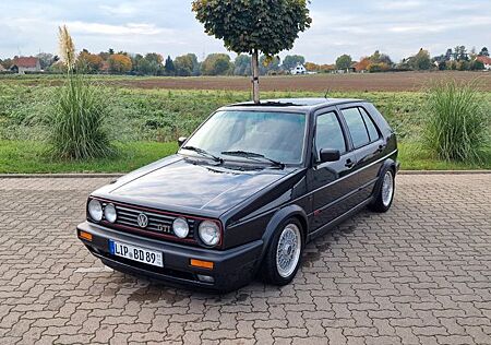 VW Golf Volkswagen 2 Gti