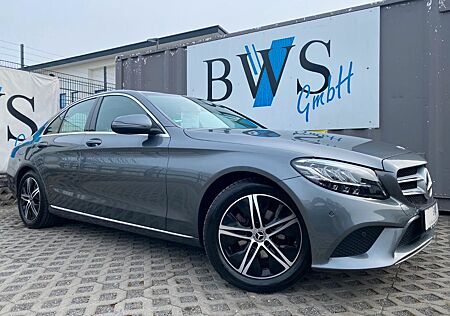 Mercedes-Benz C 180 CGI Avantgarde/LED/Spur+Totw./Kamera/AHK