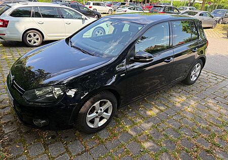 VW Golf Volkswagen 1.2 TSI 63 kW MATCH MATCH