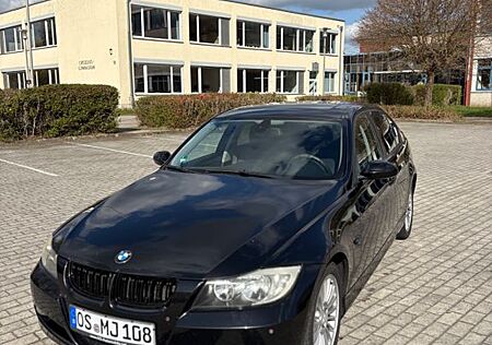 BMW 318i -