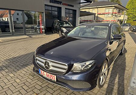 Mercedes-Benz E 350 d T Autom.LED-Leder-Navi-ALU-Euro6