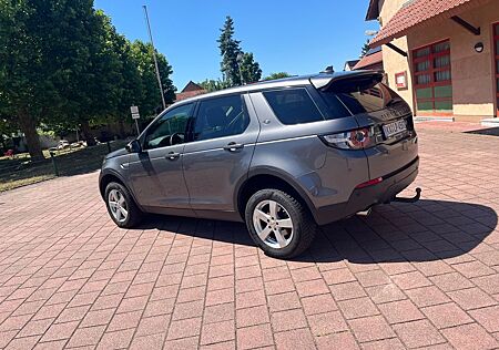 Land Rover Discovery Sport TD4 150PS 4WD HSE Luxury HSE...