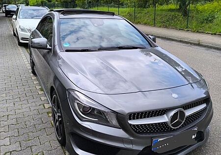 Mercedes-Benz CLA 220 CDI DCT AMG Line AMG Line