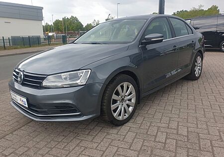 VW Jetta Volkswagen -