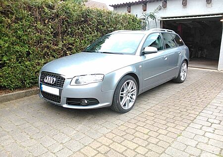 Audi A4 2.0 T FSI 162kW quattro Avant DTM-Motor