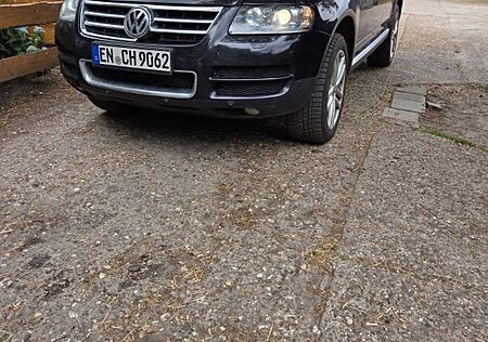 VW Touareg Volkswagen TDI Tiptronic Standard