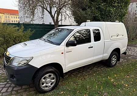 Toyota Hilux Pick-Up 4x4 Extra Cab 2.4 D