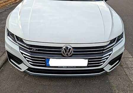 VW Arteon Volkswagen 2.0 TDI SCR 140kW DSG 4MOTION R-Line ...