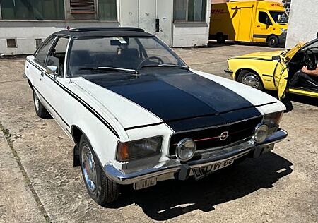 Opel Rekord D Coupé
